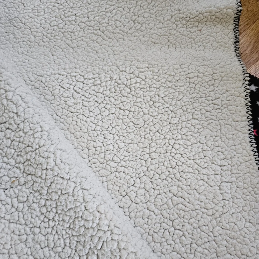 Victoria's Secret cozy blanket